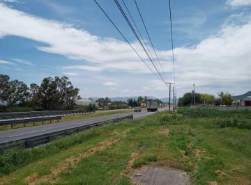 Terreno / Lote · 160000m² · Terreno con Factibilidad Industrial en Excelente Ubicación