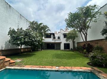 Casa · 393m² · 3 Recámaras · 1 Estacionamiento · Casa en Venta Ubicada en Vista Hermosa