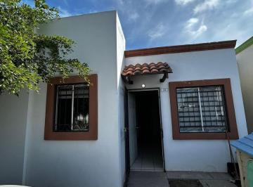 Casa · 66m² · 3 Recámaras · 2 Estacionamientos · Casa en Venta en Valle Alto Verde