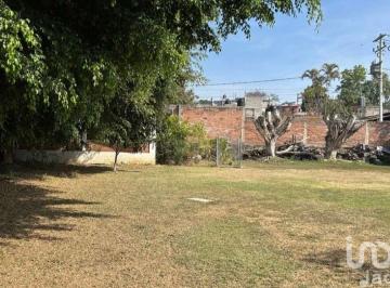 Terreno / Lote · 80m² · 1 Recámara · Terreno en Venta Plano con Construcción en Ahuatepec Cuernavaca