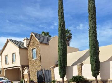 Casa de 3 habitaciones, Saltillo · Casa en Venta Villa Bonita, Saltillo