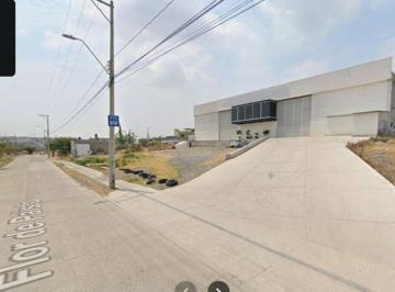 Nave industrial en Renta   · Renta o Venta de Bodega Saucillos de La Joya/ Balcones de La Joya, Entrada Tráiler Leon Zona Nte.