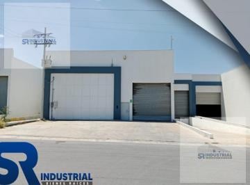 Bodega comercial · 950m² · Bodega en Renta Santa Catarina