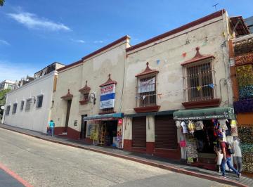 Edificio · 620m² · Edificio en Venta en Céntrica Calle, Cerca del Zócalo de Cuernavaca