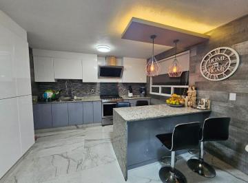 Casa en condominio de 4 habitaciones, Zinacantepec · Casa en Venta en Bosques Ica Residencial, Zinacantepec