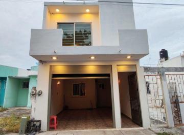 Casa de 2 habitaciones, Veracruz · Se Vende Casa Remodeladatorrentes Norte, Ver.