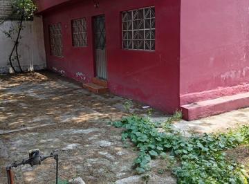 Casa · 84m² · 3 Recámaras · Casa Para Remodelar con Excelente Terreno en Ampliación Santa Catarina