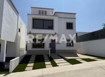 Casa · 158m² · 3 Recámaras · 2 Estacionamientos · Casa en Venta en Riviera Residencial Real del Mar, Playas de Rosarito