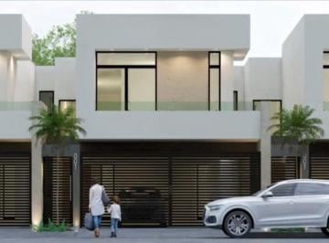 Casa · 240m² · 3 Recámaras · 2 Estacionamientos · Casa en Venta Ubicada en Col. Los Magos, Ciudad Madero.