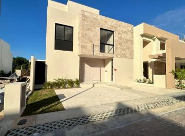 Casa en condominio · 308m² · 4 Recámaras · 3 Estacionamientos · Vía Cumbres Casa a Estrenar en Venta