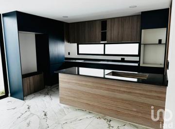 Casa · 167m² · 4 Recámaras · 2 Estacionamientos · Casa Nueva en Venta en Frac. Monterreal en San Pedro, Cholula con 167 m² de Construcción