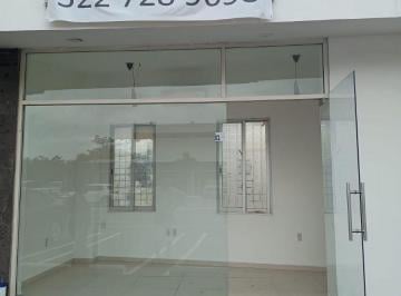 Local comercial , Puerto Vallarta · Local Comercial en Planta Baja, Las Juntas