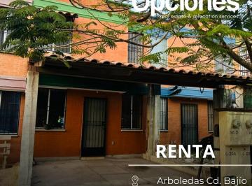 Casa de 3 habitaciones, Salamanca · Casa | Renta | Fracc. Arboledas Cd. Bajío