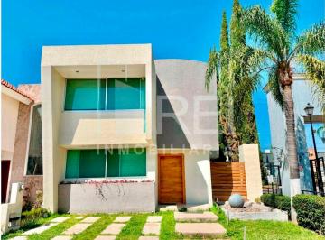 Casa de 3 habitaciones, Tlajomulco de Zúñiga · Casa en Venta Nueva Galicia Residencial Tlajomulco