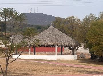 Terreno / Lote · 250m² · Venta Terreno Los Agaves por Blvd Metropolitano, Corregidora, Qro