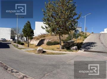 Terreno / Lote · 253m² · Terreno en Venta en Altozano con Proyecto