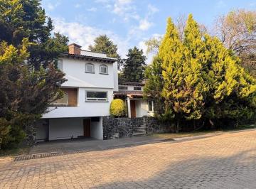 Casa · 413m² · 3 Recámaras · 4 Estacionamientos · Club de Golf Los Encinos