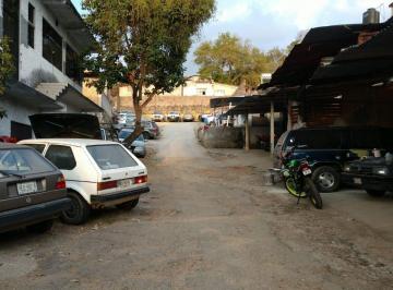 Terreno / Lote · 2200m² · Terreno en Venta en El Centro de Valle de Bravo.
