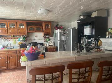 Casa · 248m² · 4 Recámaras · 5 Estacionamientos · Casa en Venta en San Mateo Atenco