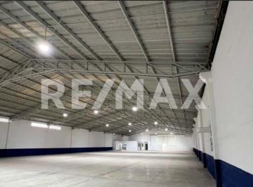 Bodega comercial · 2501m² · Bodega Comercial/ Industrial de 2,500 m² en Renta - (4)