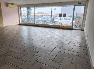 Local comercial · 75m² · Local en Renta - (4)