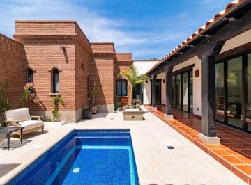 Casa · 383m² · 3 Recámaras · 2 Estacionamientos · Casa Toscana Torre Iglesias St, La Paz - (4)