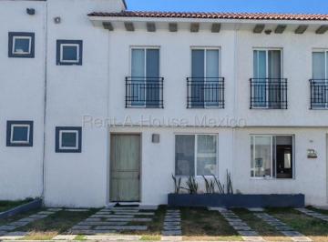 Casa de 3 habitaciones, Querétaro · Casa Equipada en Sonterra: Seguridad, Confort y Plusvalía