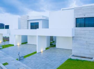 Casa · 260m² · 3 Recámaras · 1 Estacionamiento · Venta de Increíble Casa en Mazatlán
