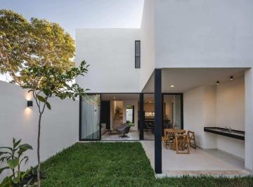 Casa · 150m² · 2 Recámaras · 2 Estacionamientos · Casa Venta Conkal, Yucatan - 150 m² (Plus Esquina) E35