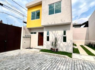Casa en condominio de 3 habitaciones, Jiutepec · Casa en Venta en Condominio Cerca de Averanda