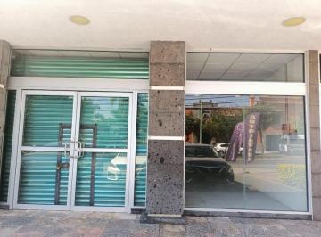 Local comercial · 200m² · Local Sobre Av Juarez