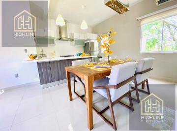 Departamento · 70m² · 3 Recámaras · 1 Estacionamiento · Departamento en Venta de 3 Habitaciones en Playa del Carmen con Alberca