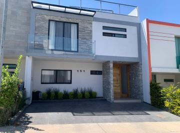 Casa Venta de 4 habitaciones · Casa en Venta Valle Imperial - Coto Español 151