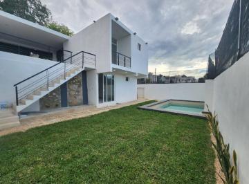Casa de 4 habitaciones, Campeche · Hermosa Casa de 4 Recamaras Cerca de La Av Patricio Trueba