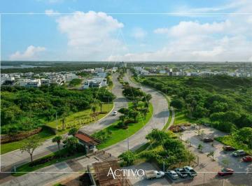 Terreno / Lote · 220m² · Terreno en Venta en Punta Tiburón