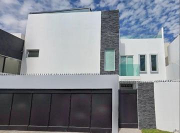 Casa de 4 habitaciones, San Luis Potosí · Venta de Casa en Alameda del Rio en Lomas de Tecnologico San Luis Potosi
