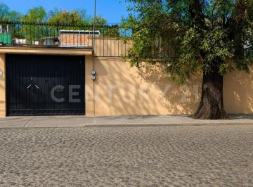 Casa en condominio · 250m² · 4 Recámaras · 3 Estacionamientos · Casa en Condominio en Venta en Barrio San Lucas, Coyoacán Cdmx