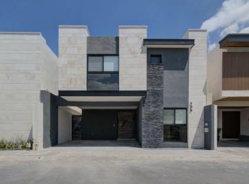 Casa de 4 habitaciones, Arteaga · Casa en Renta en Privanzas del Campestre | Norte de Saltillo
