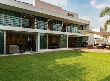 f12ff4eb967d0e59b49229a7ead068c25db76112df5553657c4af2a10023b259 · Residencia en Venta en Calle Cerrada en Tecamachalco