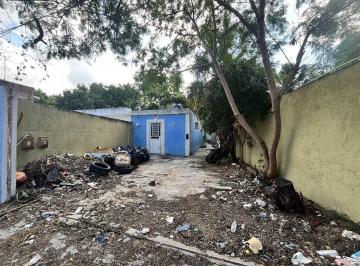 353fcccf3001a68074ce1fe930997dd2123575f986fc8d2b3be2bfa4aba4398e · Casa Para Remodelar con Amplio Terreno en Mérida | Cerca de Av 60 Norte