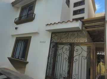 Casa · 104m² · 3 Recámaras · 2 Estacionamientos · Casa en Fraccionamiento Portabelo