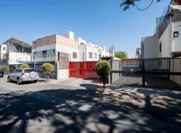 Casa en condominio · 150m² · 3 Recámaras · 3 Estacionamientos · Excelente Casa de Construcción Moderna en Coto, en El Corazón de La Colonia Americana!