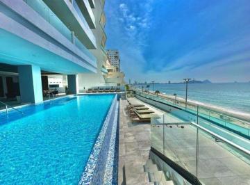 Departamento de 2 habitaciones, Mazatlán · Tu Departamento Frente Al Mar en Altomare