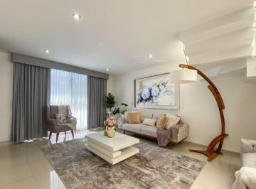 Casa en condominio de 4 habitaciones, Tlajomulco de Zúñiga · Casa en Esquina en Casa Fuerte, 4 Recamaras