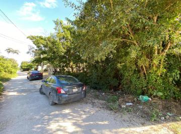 Terreno / Lote · 225m² · Vendo Oportunidad Dé Terreno en Avante Cancún Cerca Dé Carretera Merida Dé 225 m²
