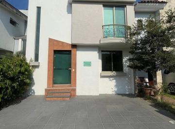 Casa de 3 habitaciones, Tlajomulco de Zúñiga · Casa en Venta en Nueva Galicia (Coto Barcelona)