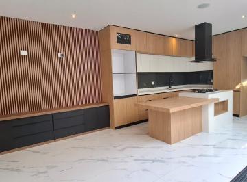 Casa · 180m² · 3 Recámaras · 2 Estacionamientos · Casa en Claustros de San Miguel
