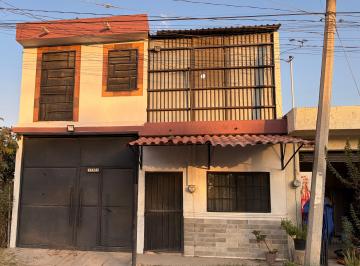 Casa de 3 habitaciones, Tlajomulco de Zúñiga · Casa Dos Plantas Se Acepta Infonavit X Tlajomulco de Zuñiga