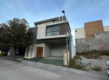 Casa de 3 habitaciones, San Luis Potosí · Casa en Venta en Privada en El Pedregal, San Luis Potosí
