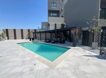 Casa de 3 habitaciones, Tijuana · Casa en Renta, Tijuana, Zona Dorada, Casa Club con Alberca